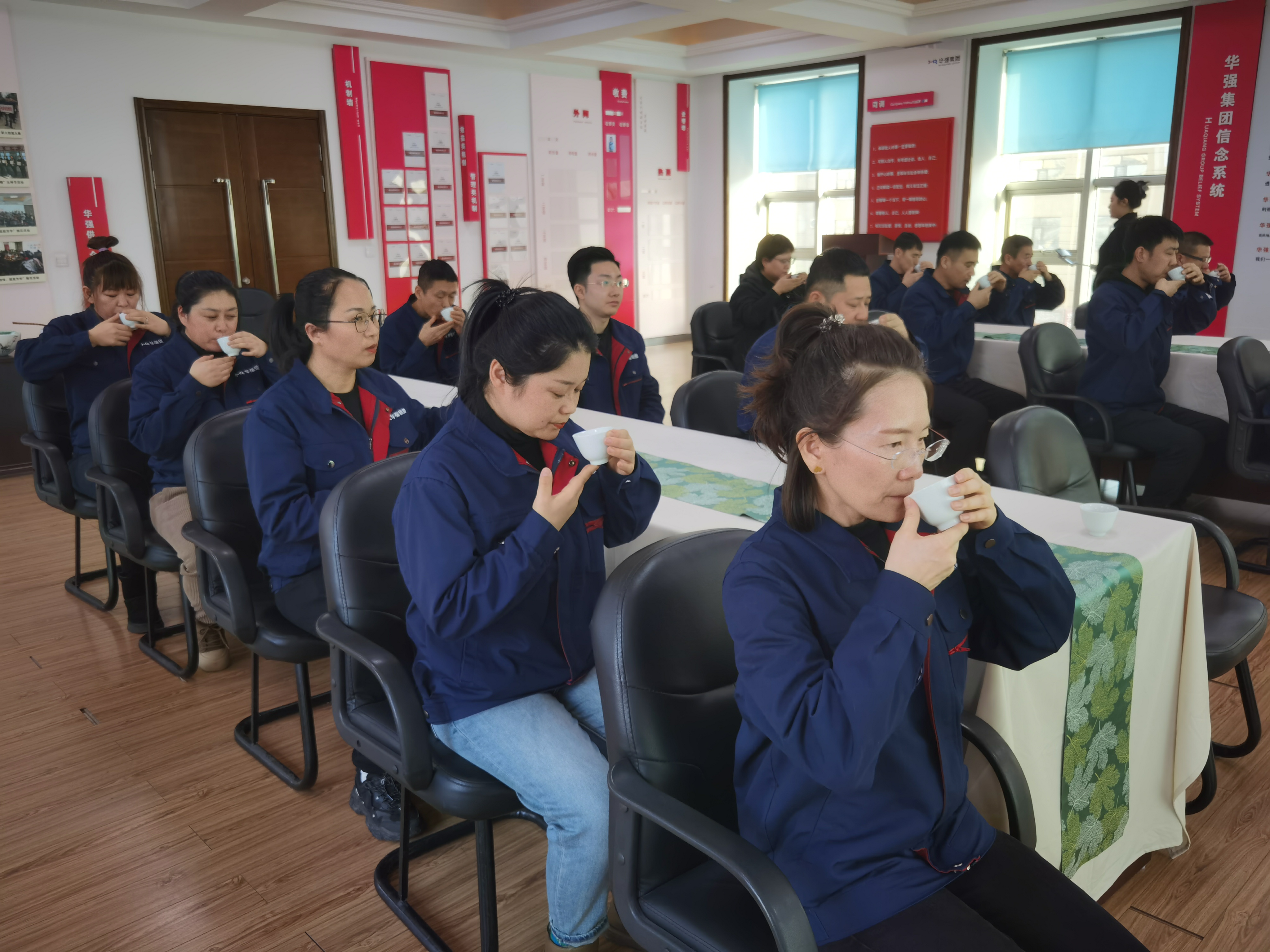 华强供热团队内部首次七碗静心茶会圆满成功(图8)