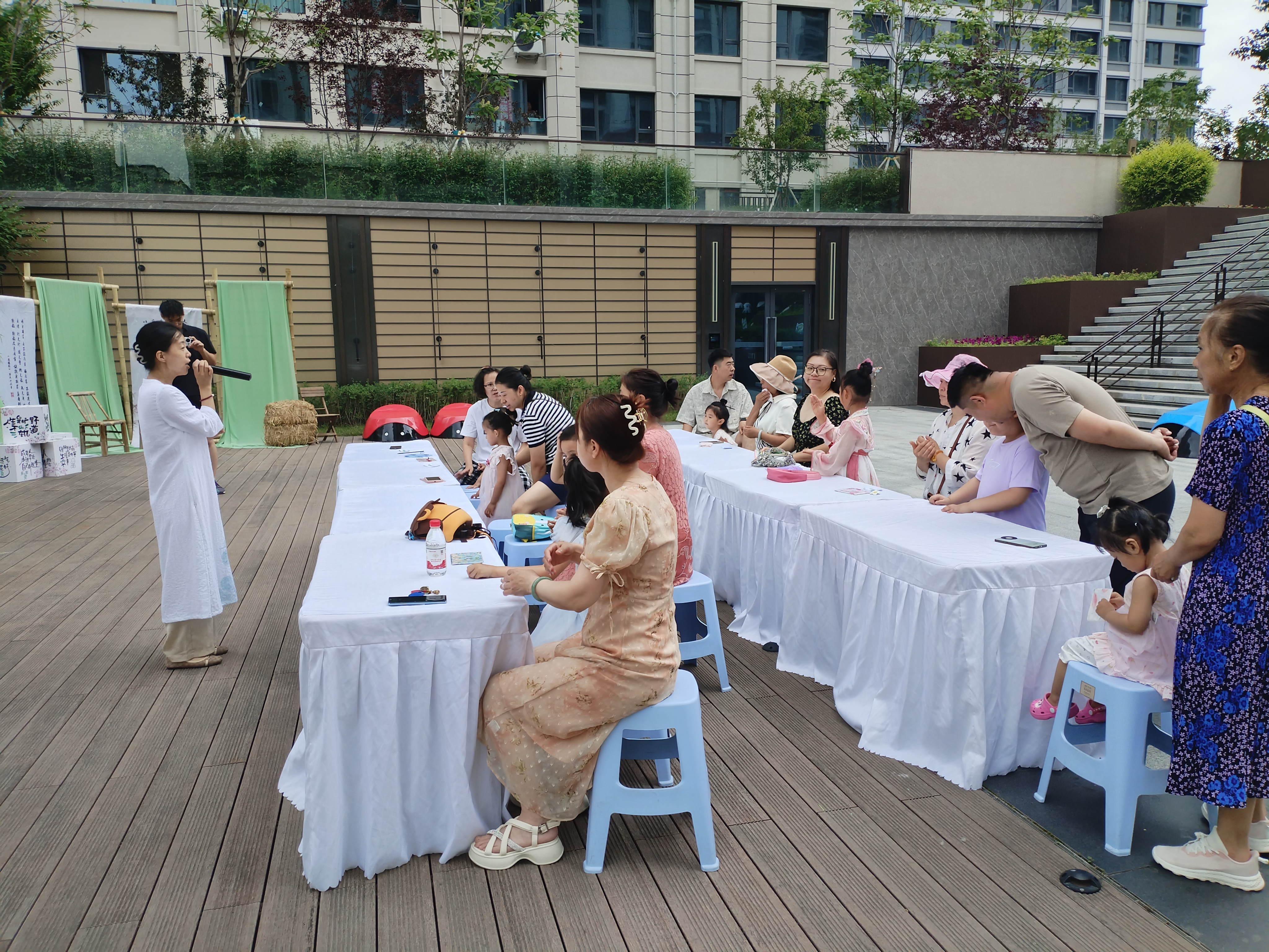 时光里物业成功举办簪花会活动(图6)