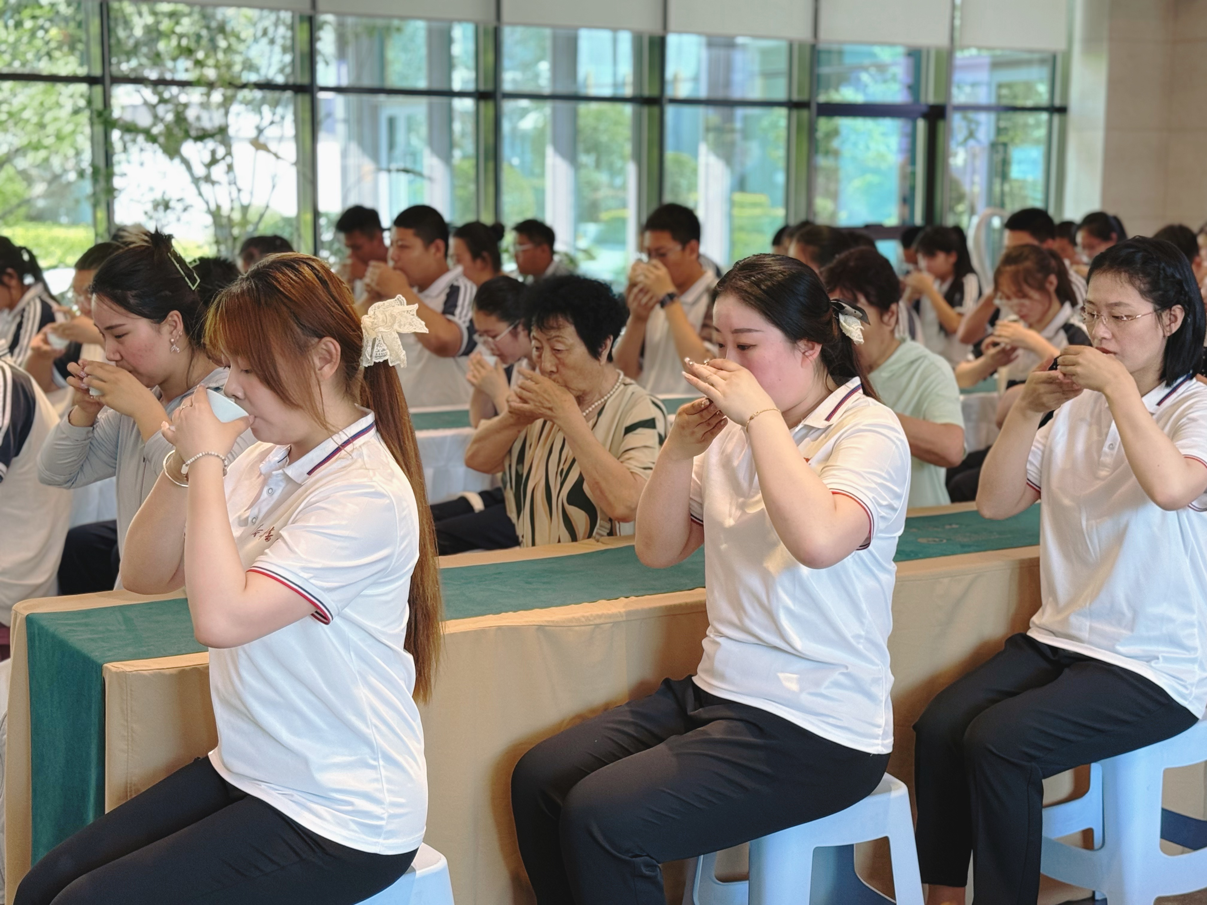 “七碗静心茶会”公益活动圆满落幕(图6)