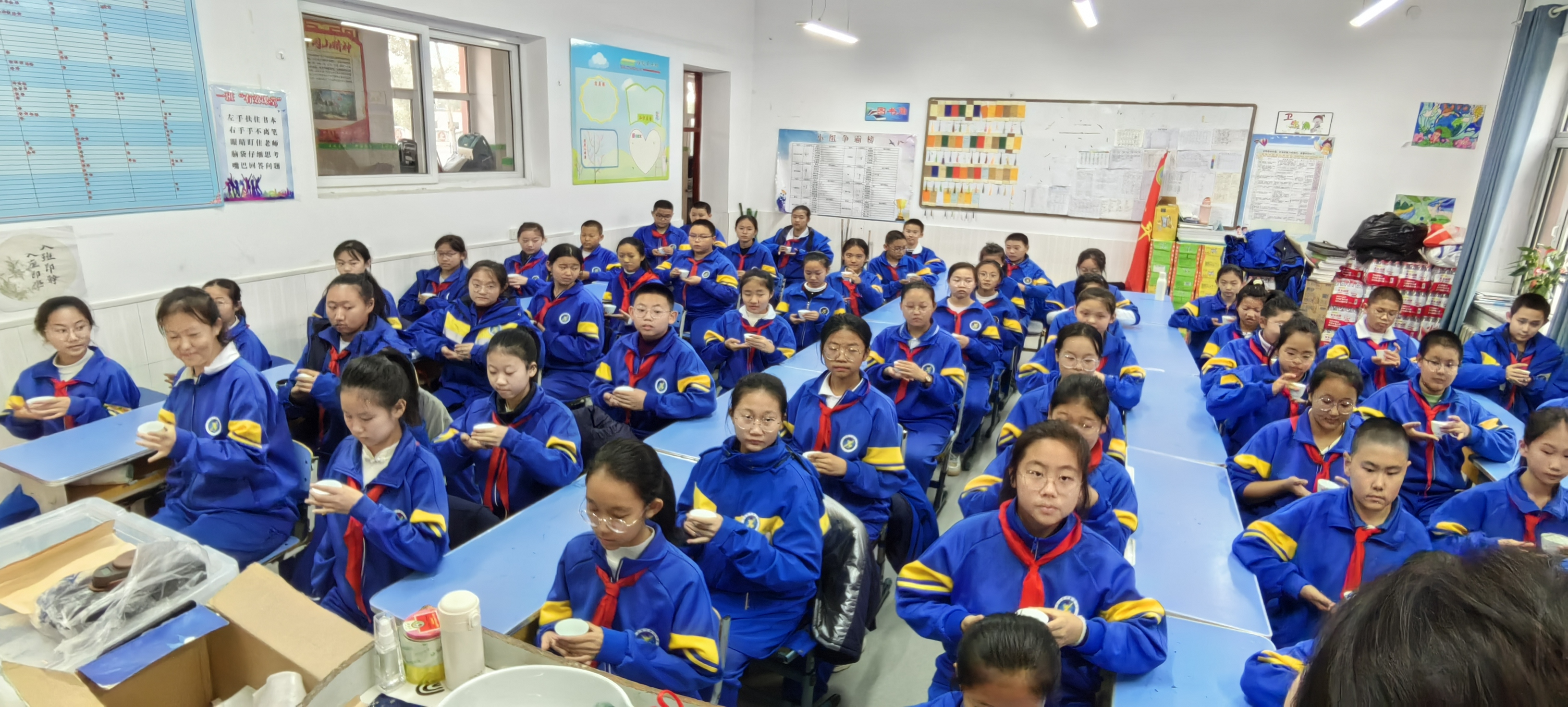 茶空间应中学邀请开展茶道培训(图3)