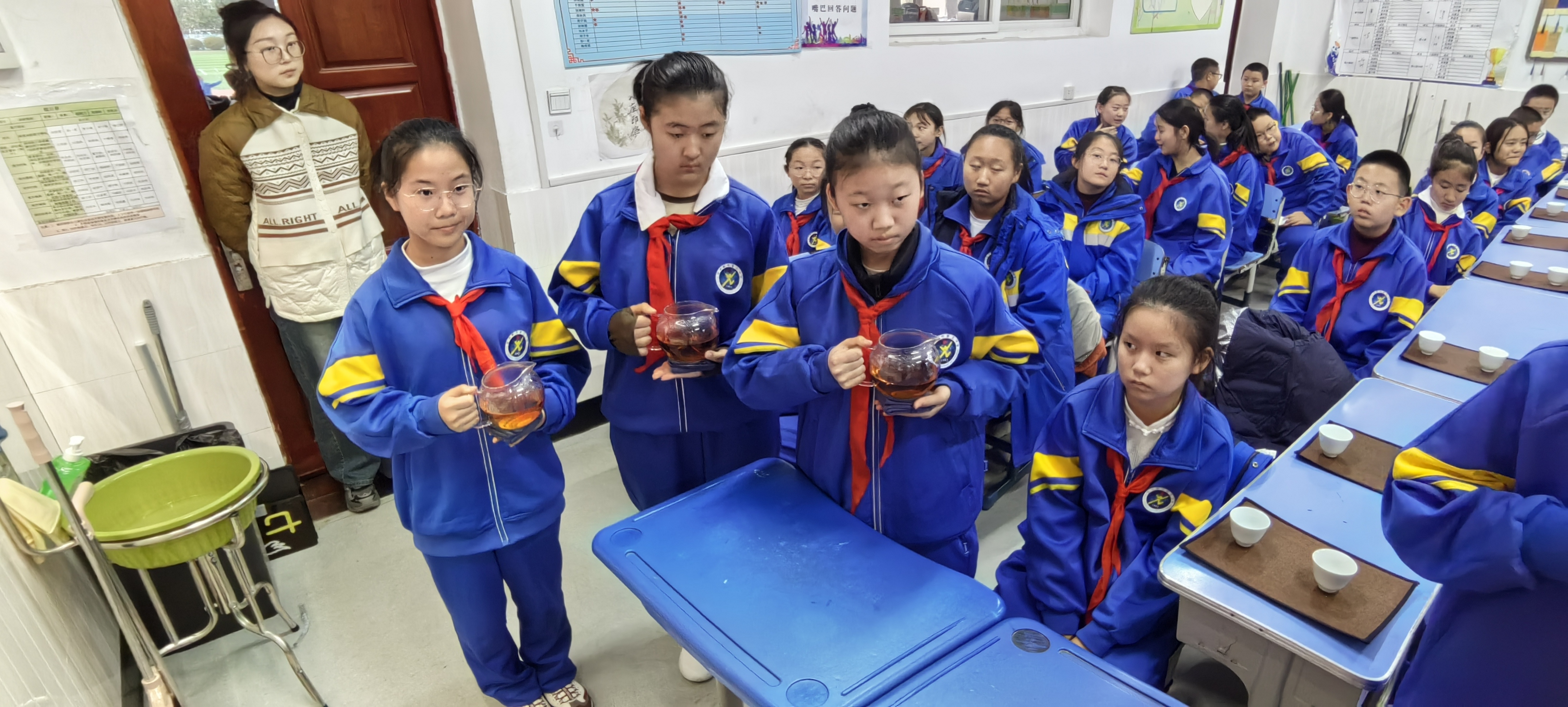 茶空间应中学邀请开展茶道培训(图6)