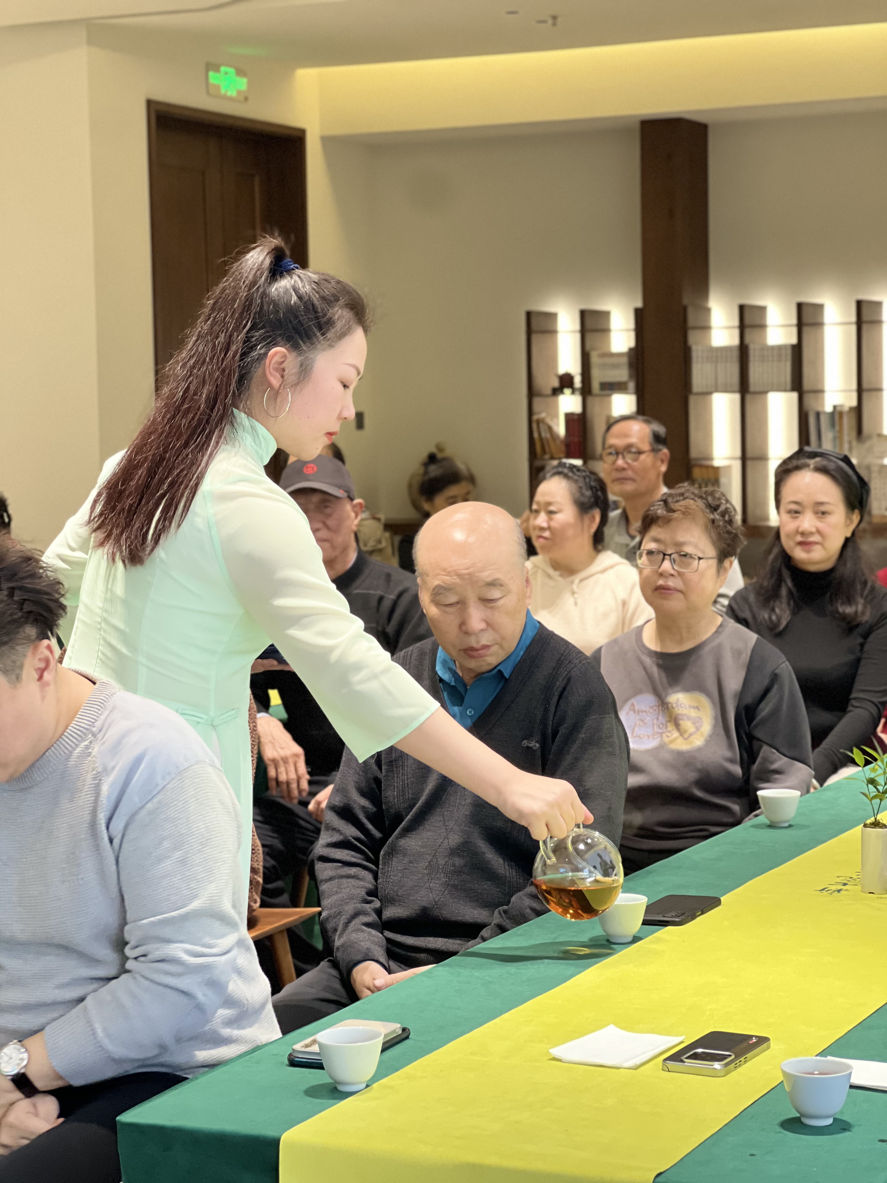 茶空间联袂欧莱德口腔举办文化雅集(图3)